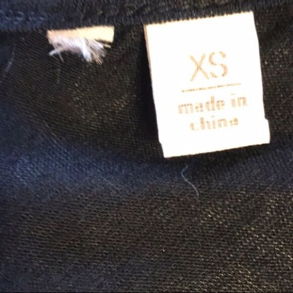 NWOT Cato Top With Bling. XS - Picture 4 of 4